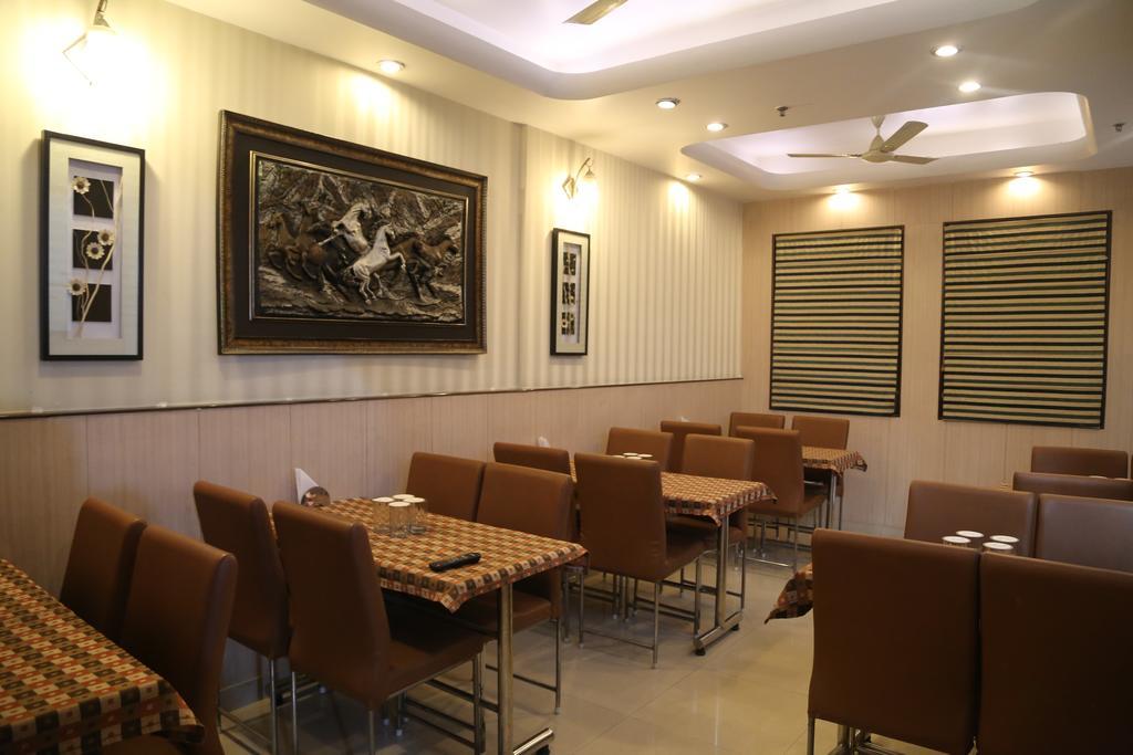 Hotel Aster Inn New Delhi Exteriér fotografie